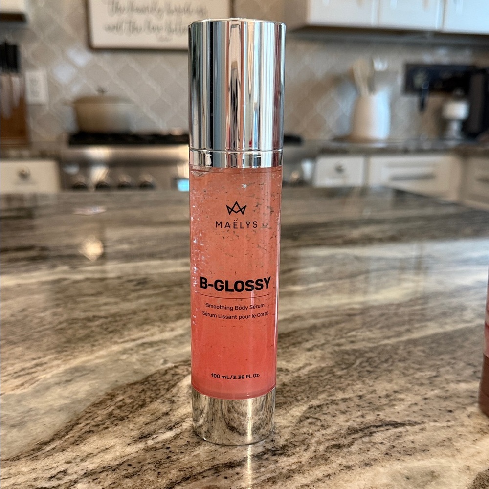 💥 MAELY’S B-Glossy Smoothing Body Serum BRAND NEW
